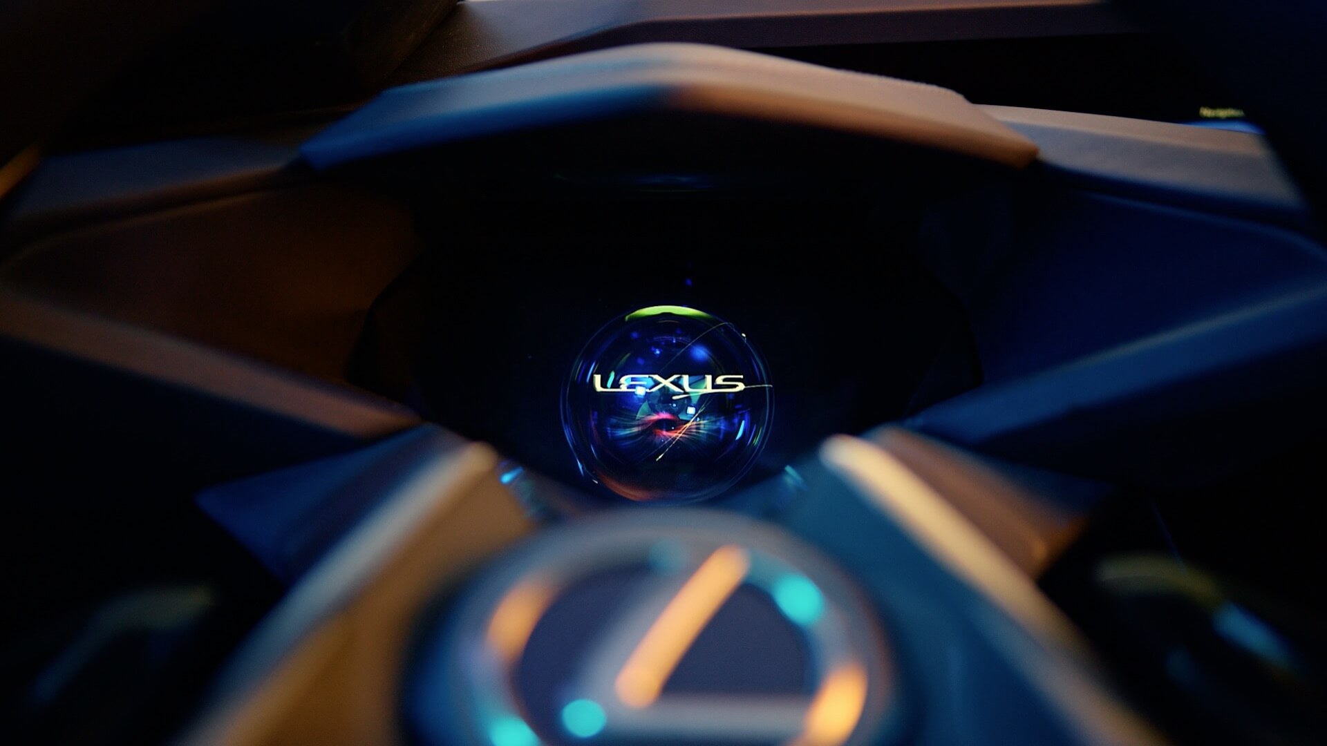 Lexus head-up display 