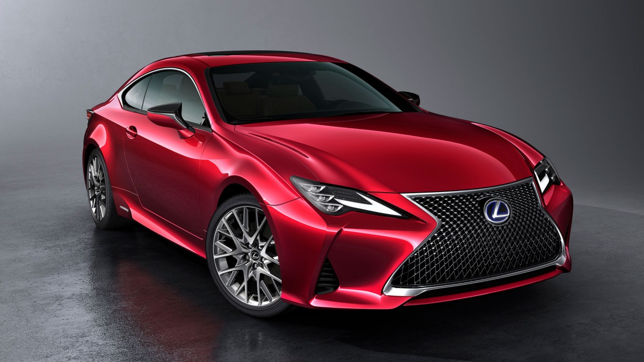 Lexus presenta una nueva versión del RC 300h