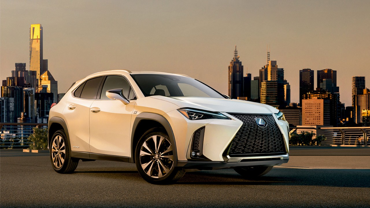 El nuevo Lexus UX 250h se presenta en España