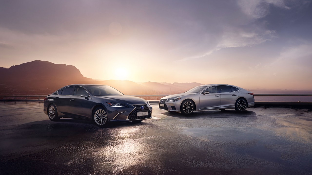 Lexus lanza la nueva gama ES 300h 2022