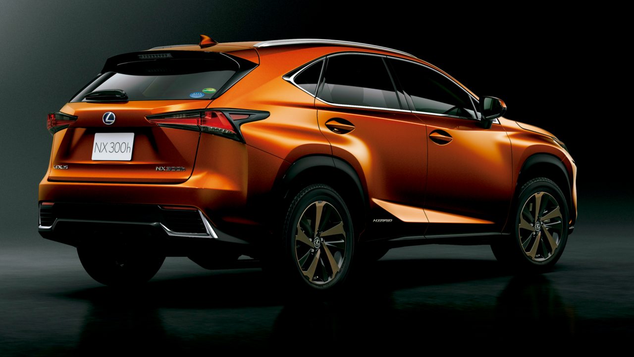 El Lexus NX 300h estrena un exclusivo color exterior ‘Naranja Carnelian’