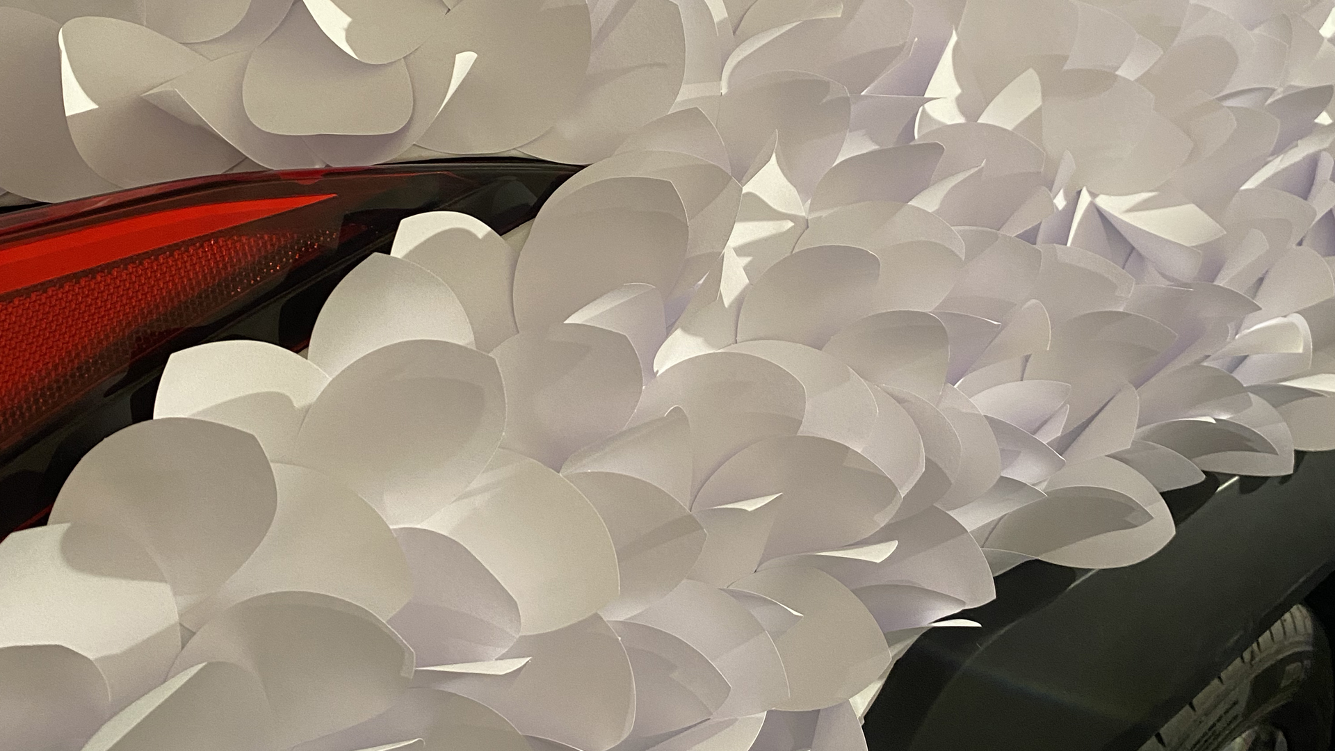 Lexus presenta el teaser del UX Art Car 2021