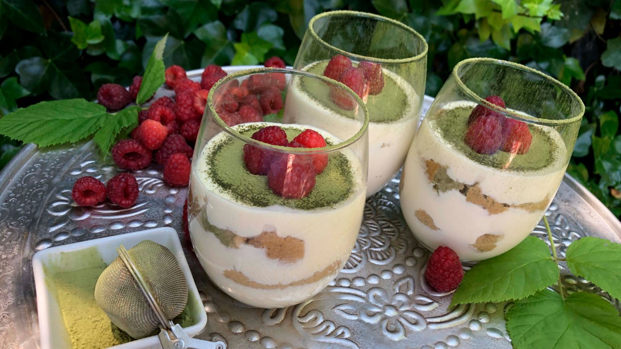 Receta de tiramisú de chocolate blanco y té matcha