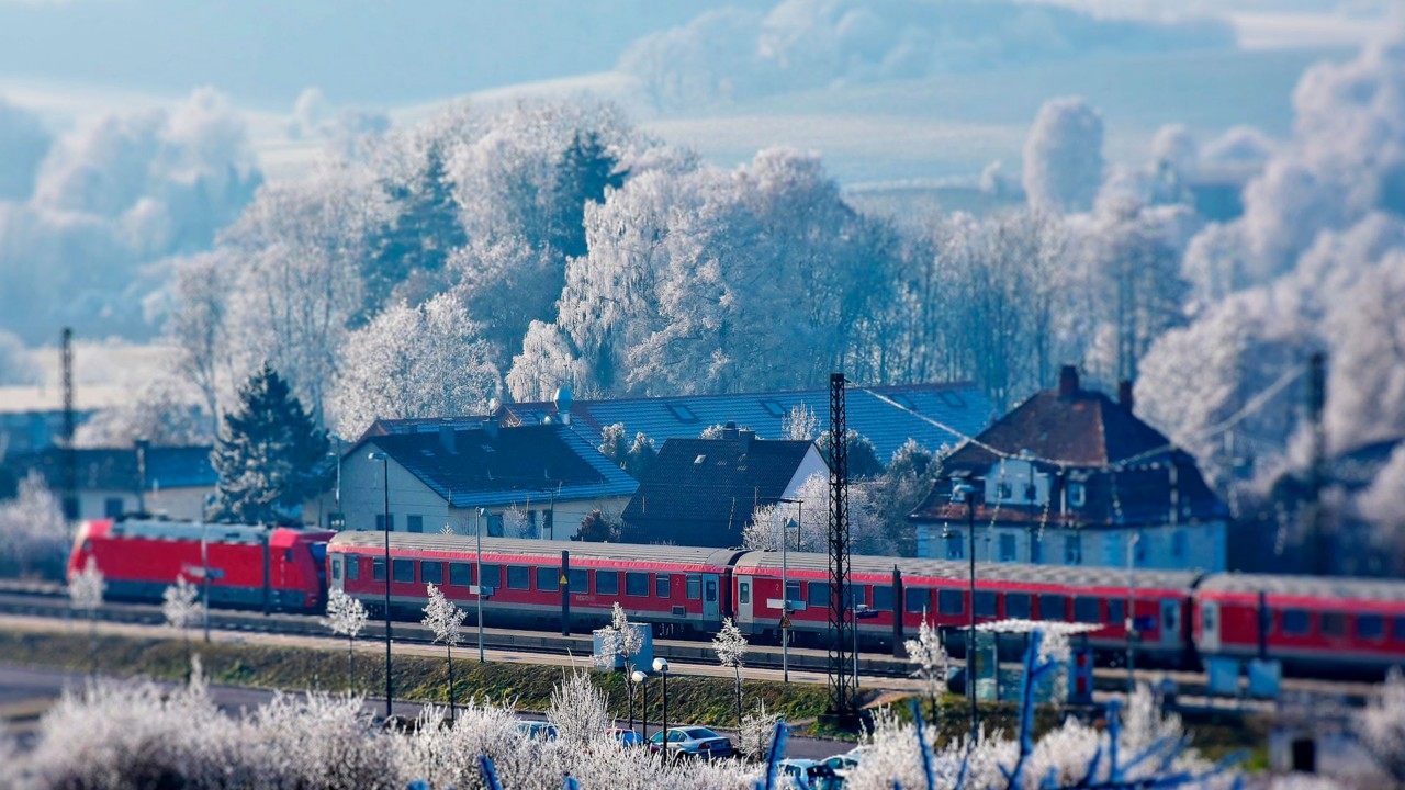 tren-largo-02-1920x1080