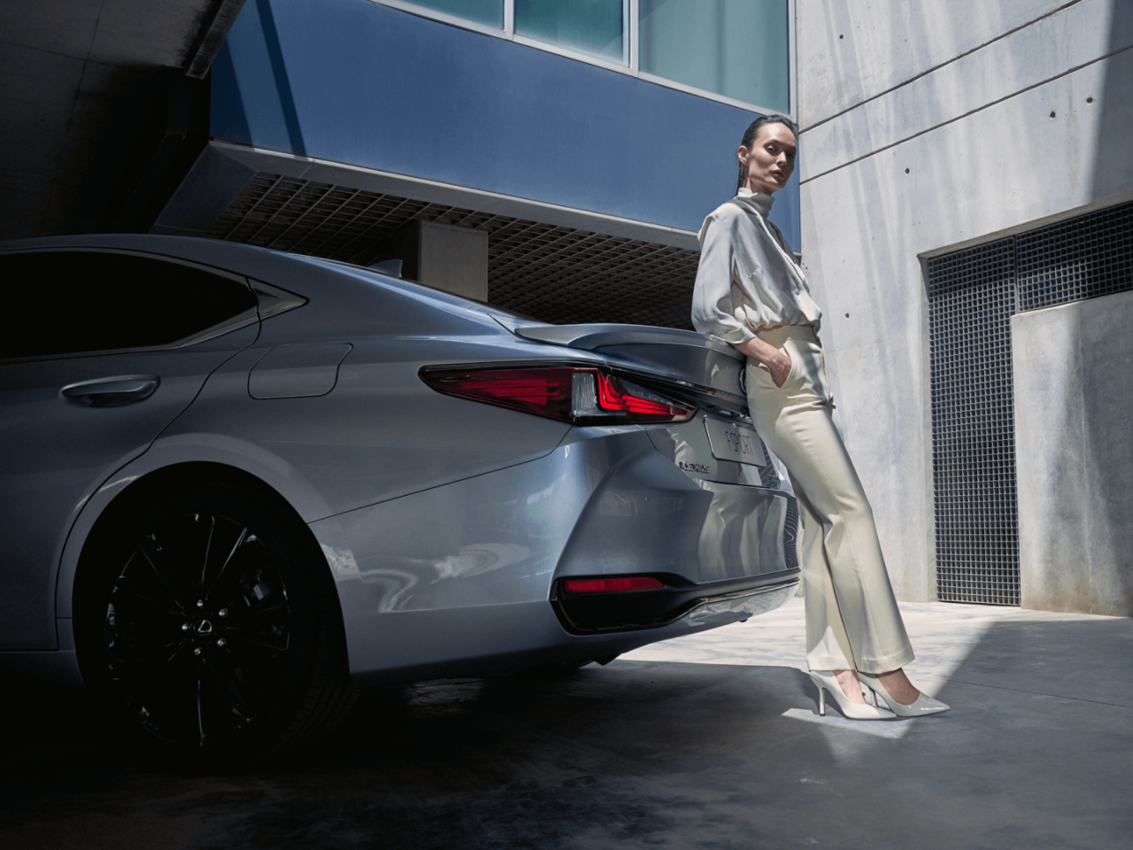 2022-lexus-es-owner-benefits-1440x1080-1