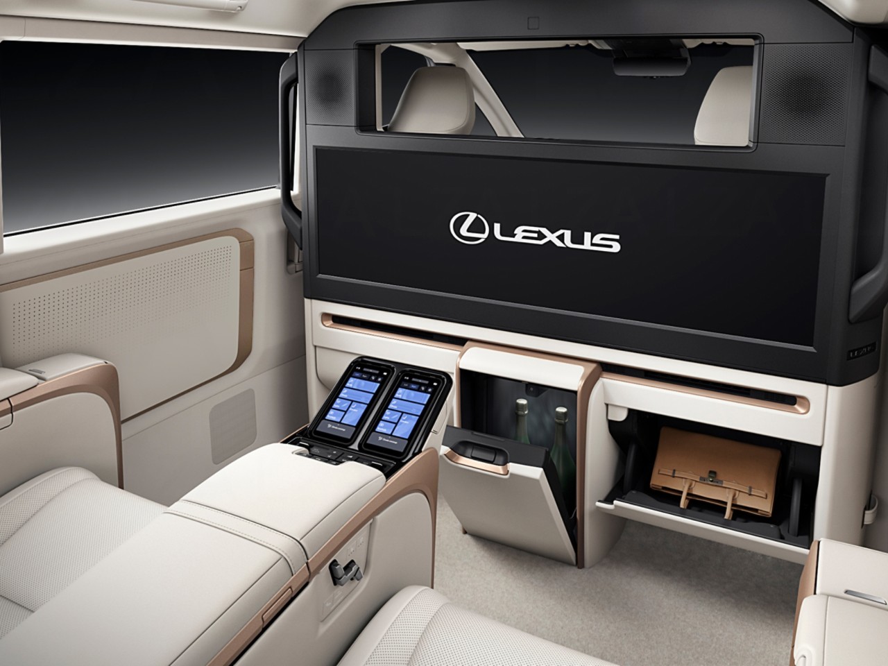 Lexus LM