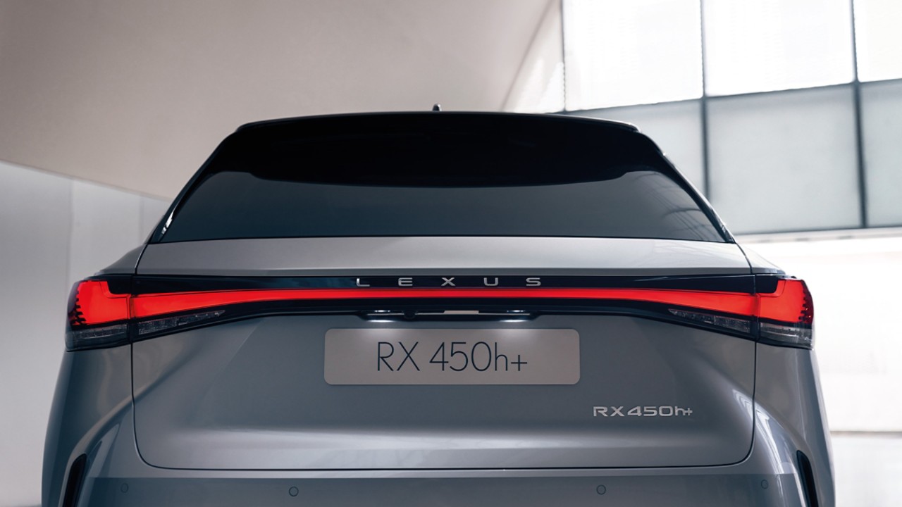 rx-car-chapter-bold-design-signature-rear-design-1920x1080