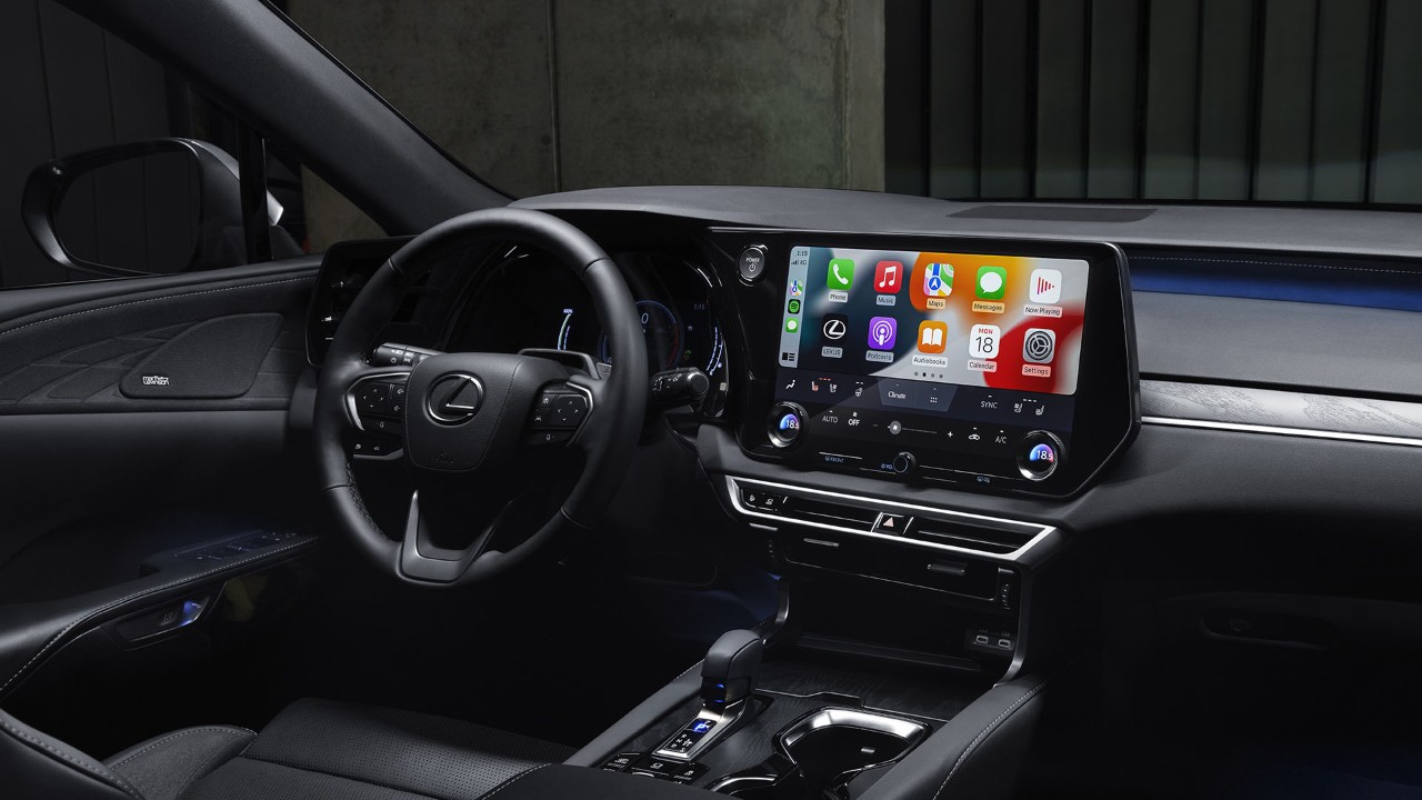 Apple CarPlay™ y Android Auto™ 