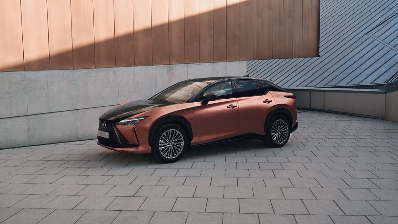 rz-car-chapter-gallery-exterior-11-1920x1080