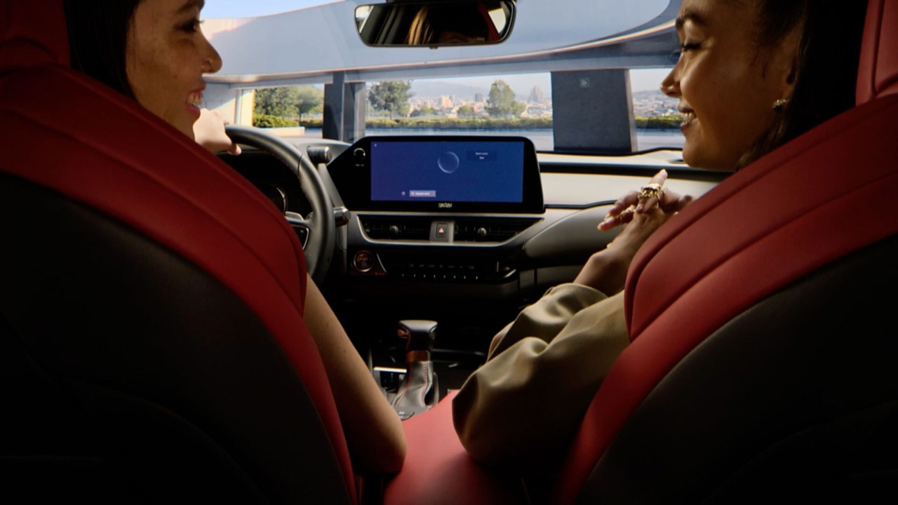 Lexus UX my23