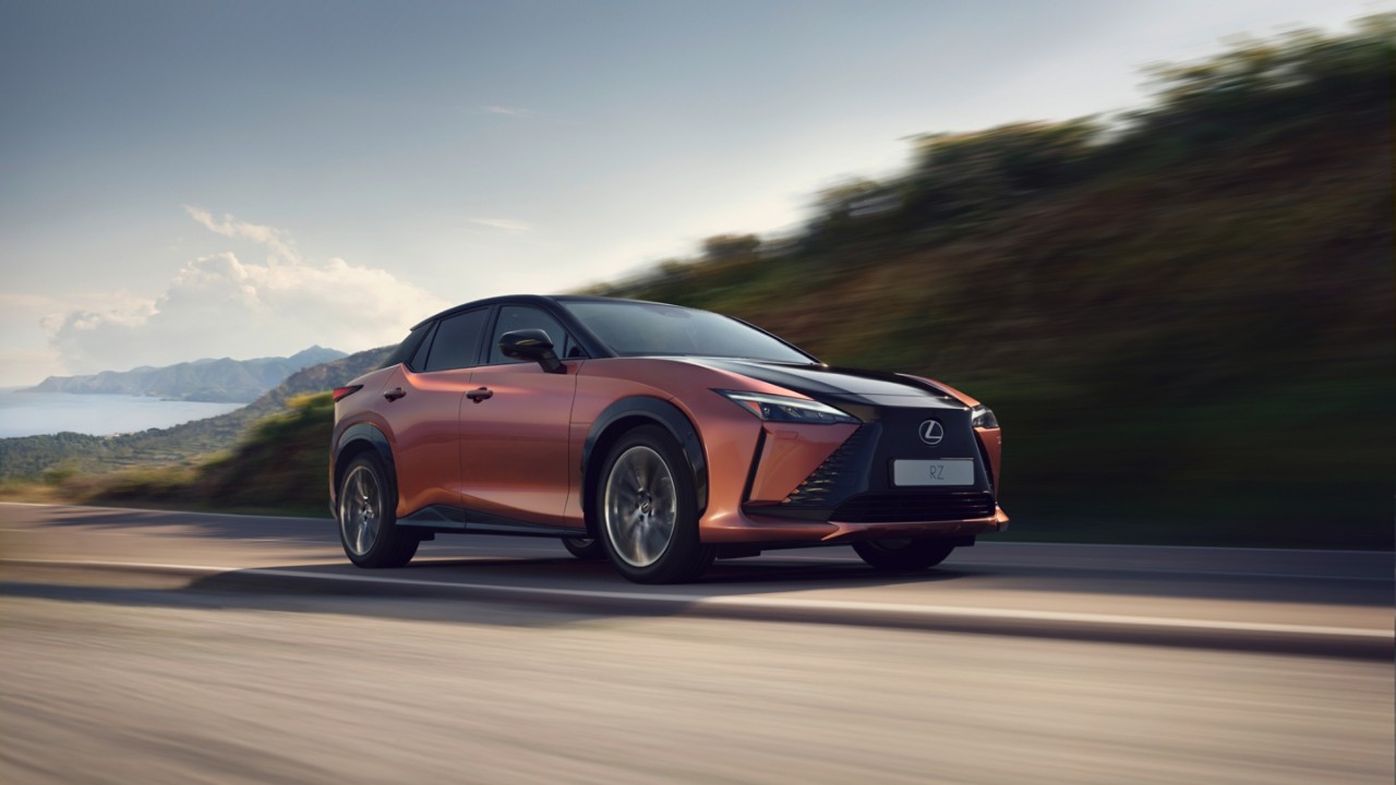 Lexus RZ 450e 100% eléctrico