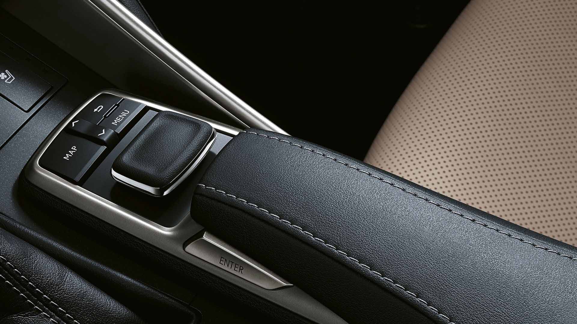 Lexus Remote Touch Pad